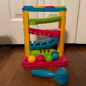 Hammer & ball track toy